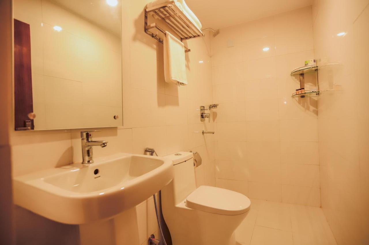 Kathmandu Business Hotel Экстерьер фото
