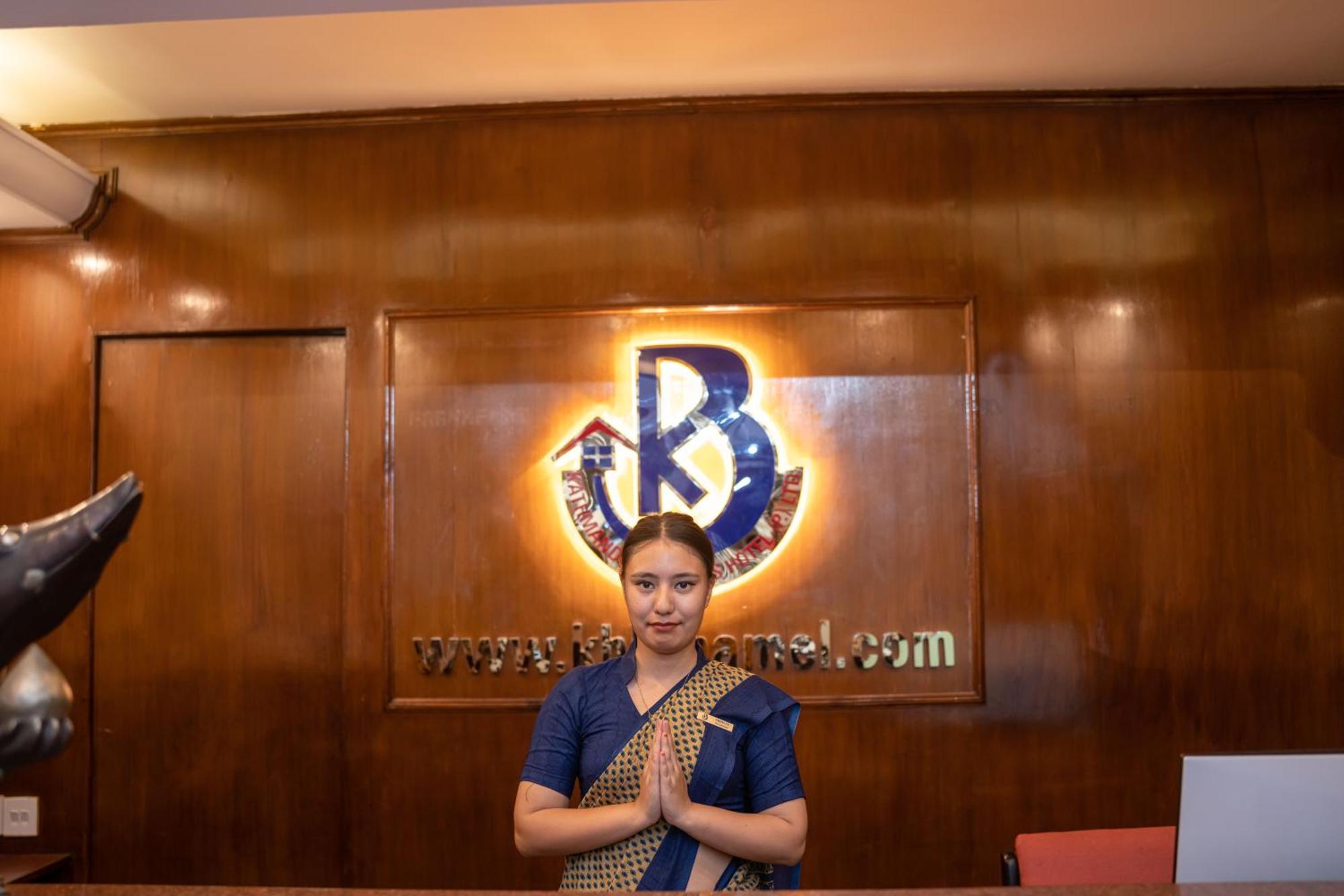 Kathmandu Business Hotel Экстерьер фото